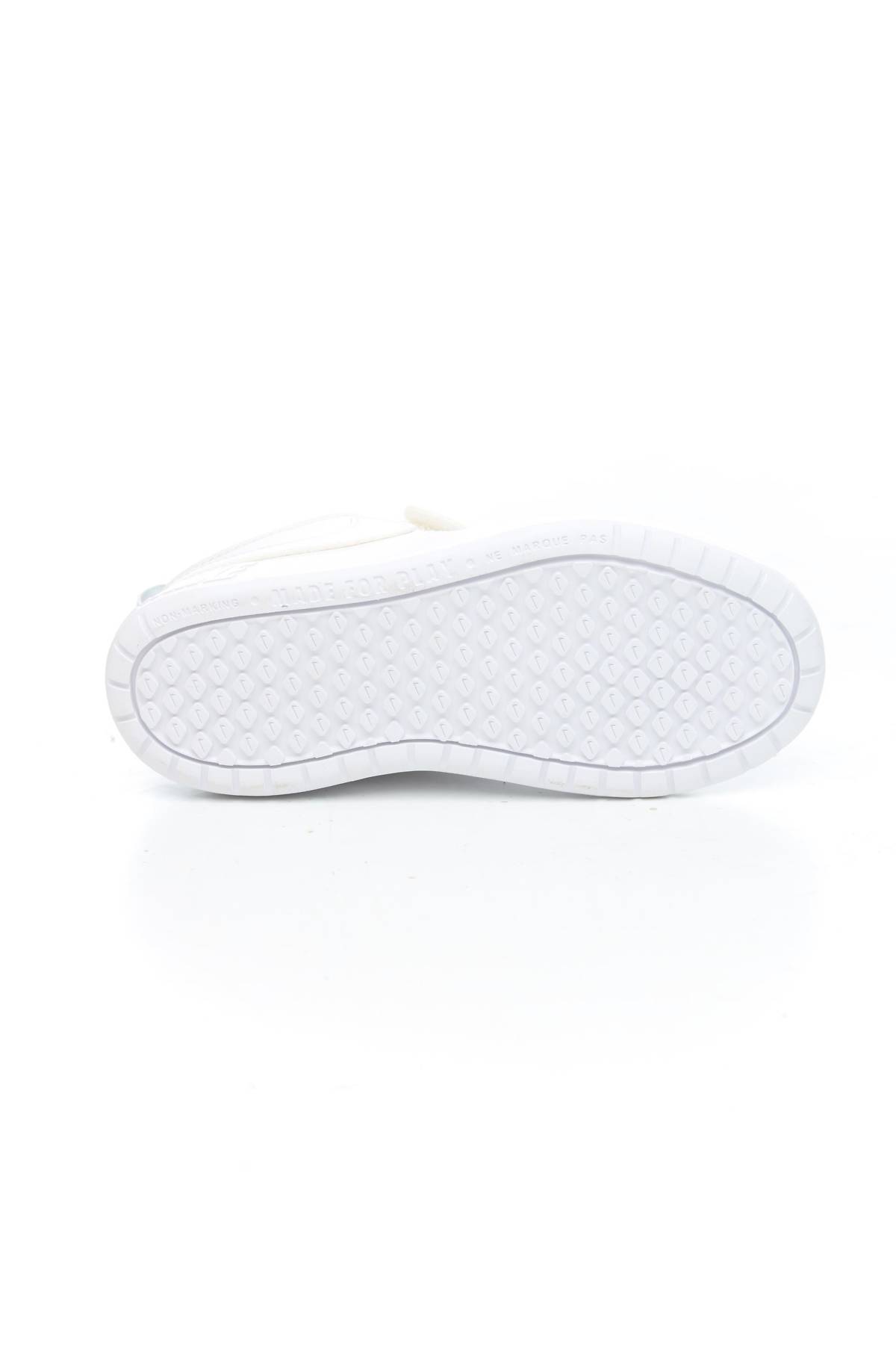 Детски кецове Nike4 - Contour.bg Детски кецове Nike4