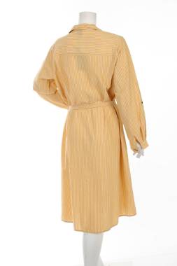 Рокля Vero Moda2