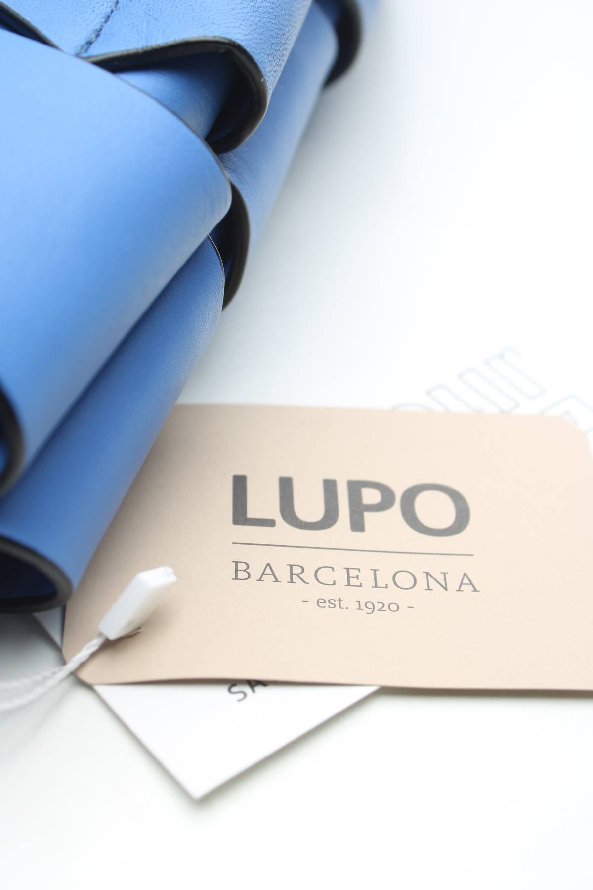 Дамска кожена чанта Lupo Barcelona4