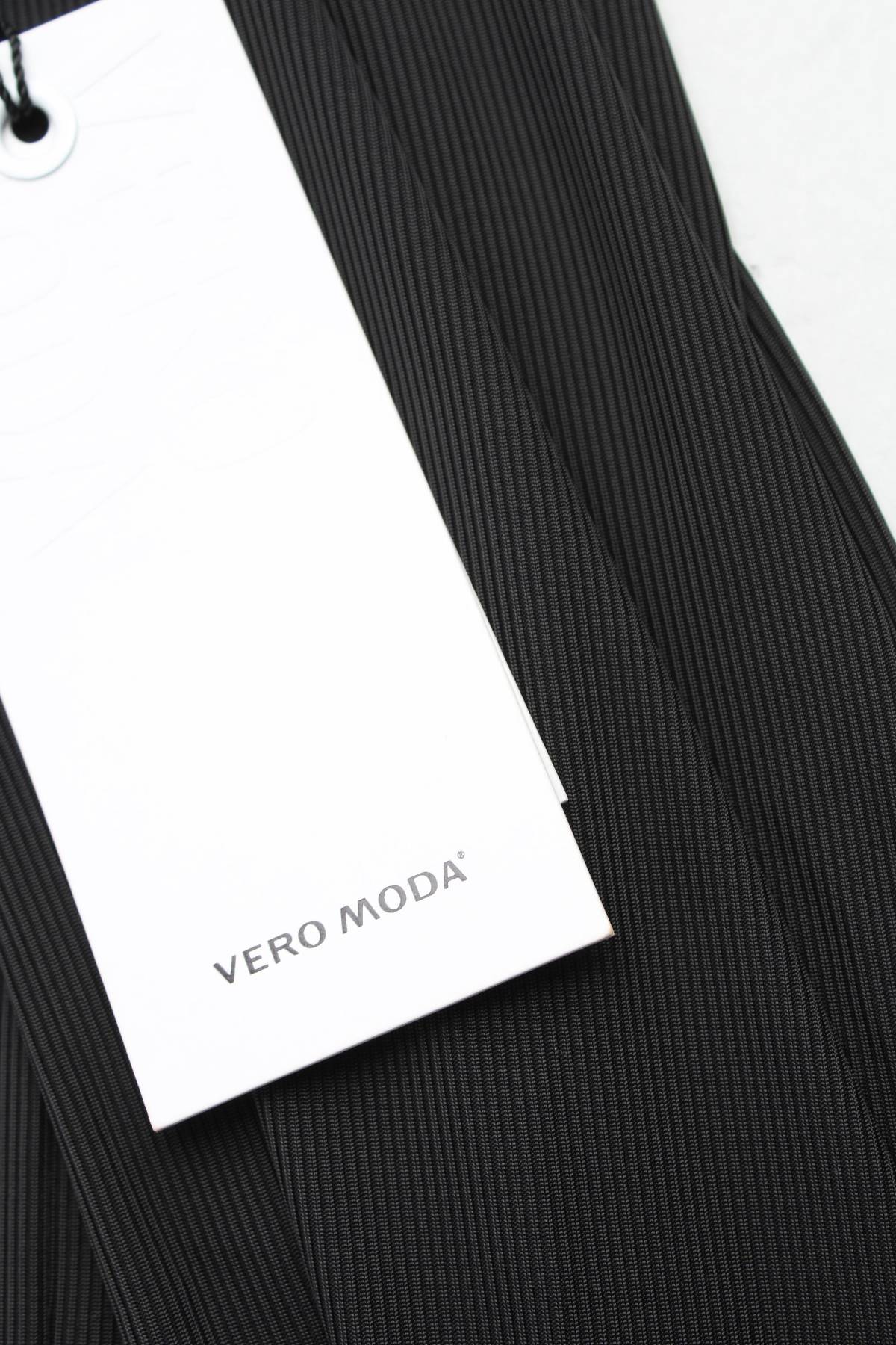 Дамски панталон Vero Moda3