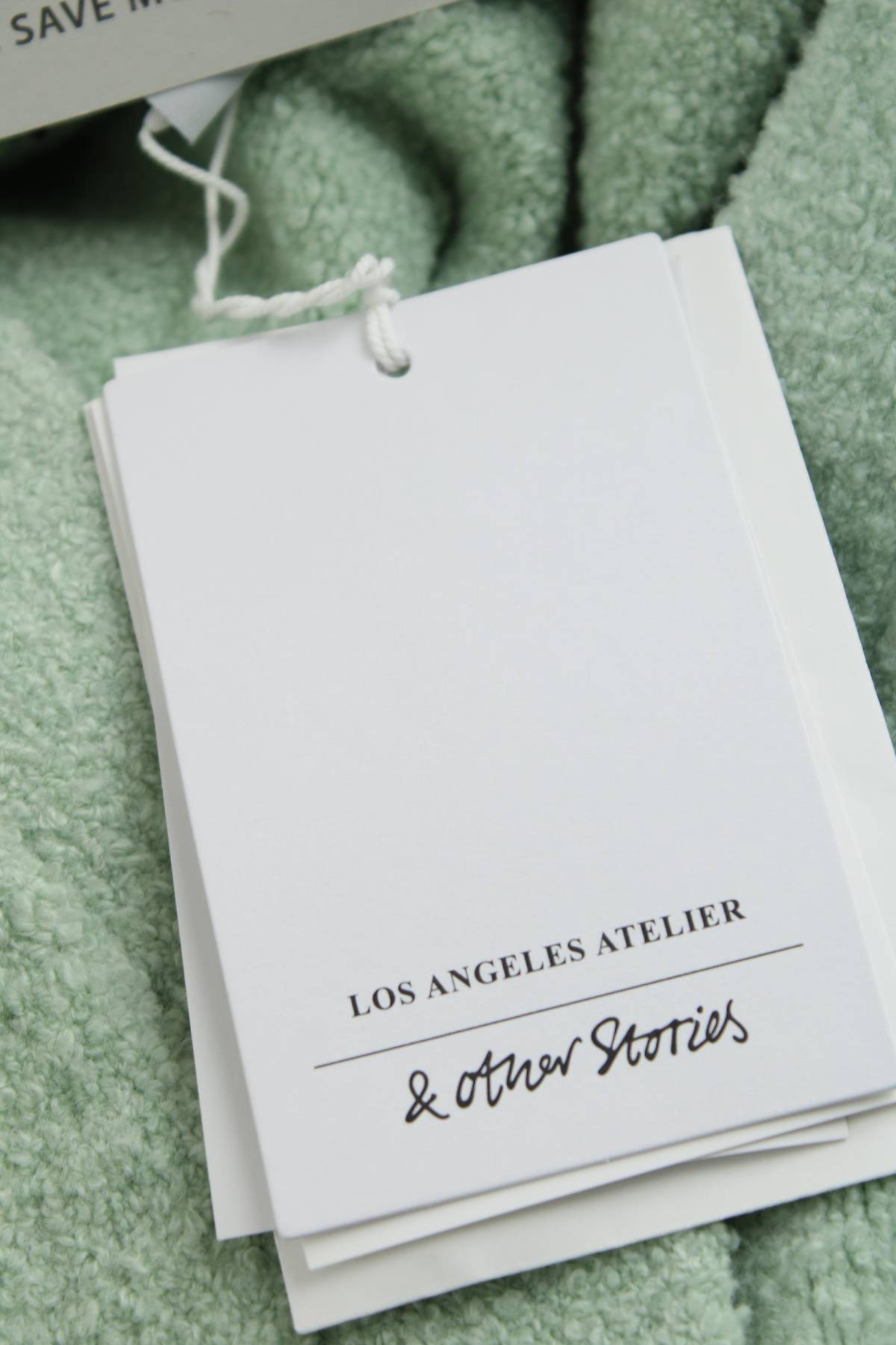 Дамска жилетка & Other Stories3