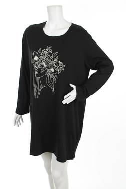 Дамска нощница Hunkemoller1