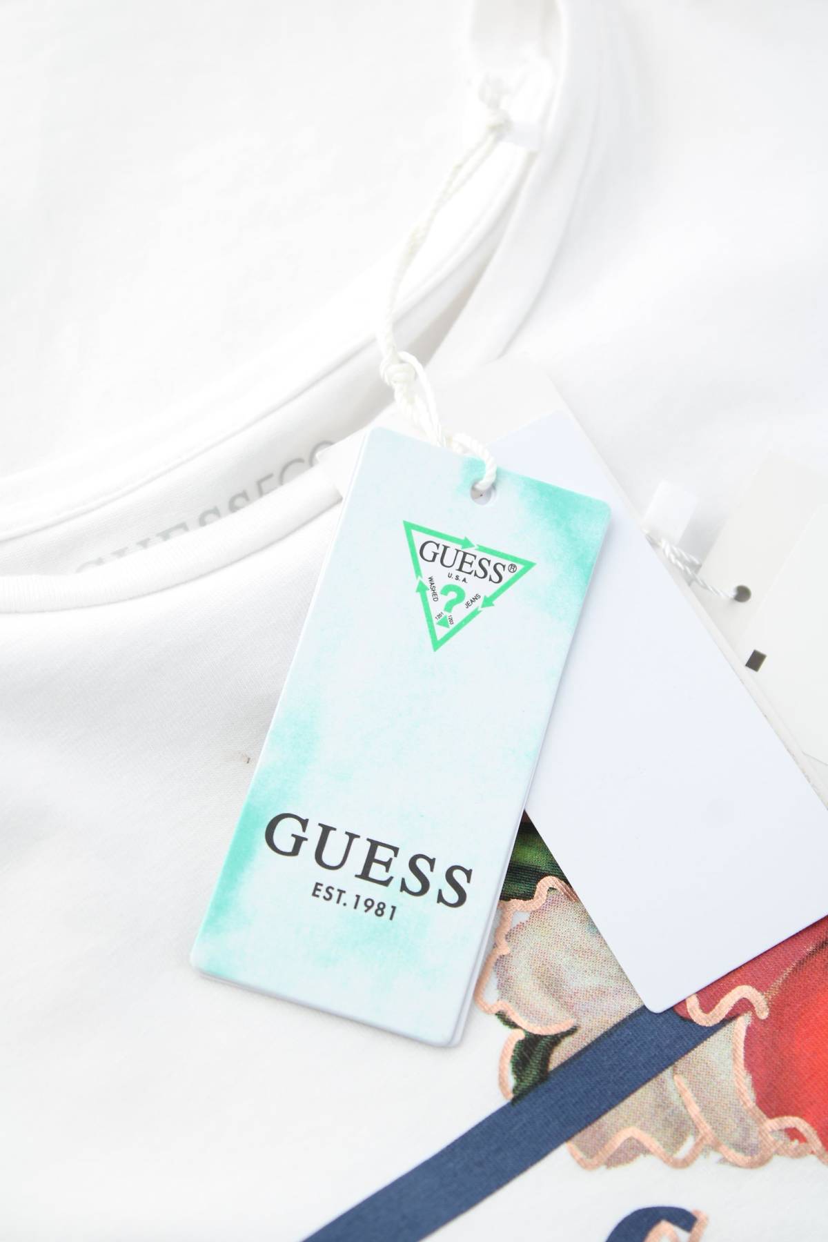 Παιδικό t-shirt Guess3