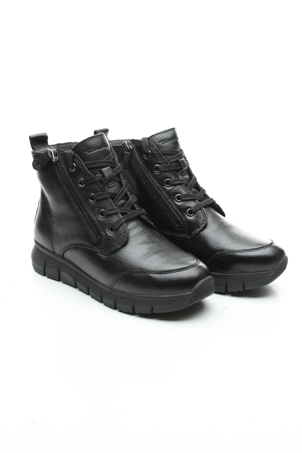 Дамски боти Tamaris3