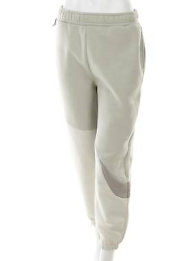 Γυναικείο αθλητικό παντελόνι Viral Vibes1