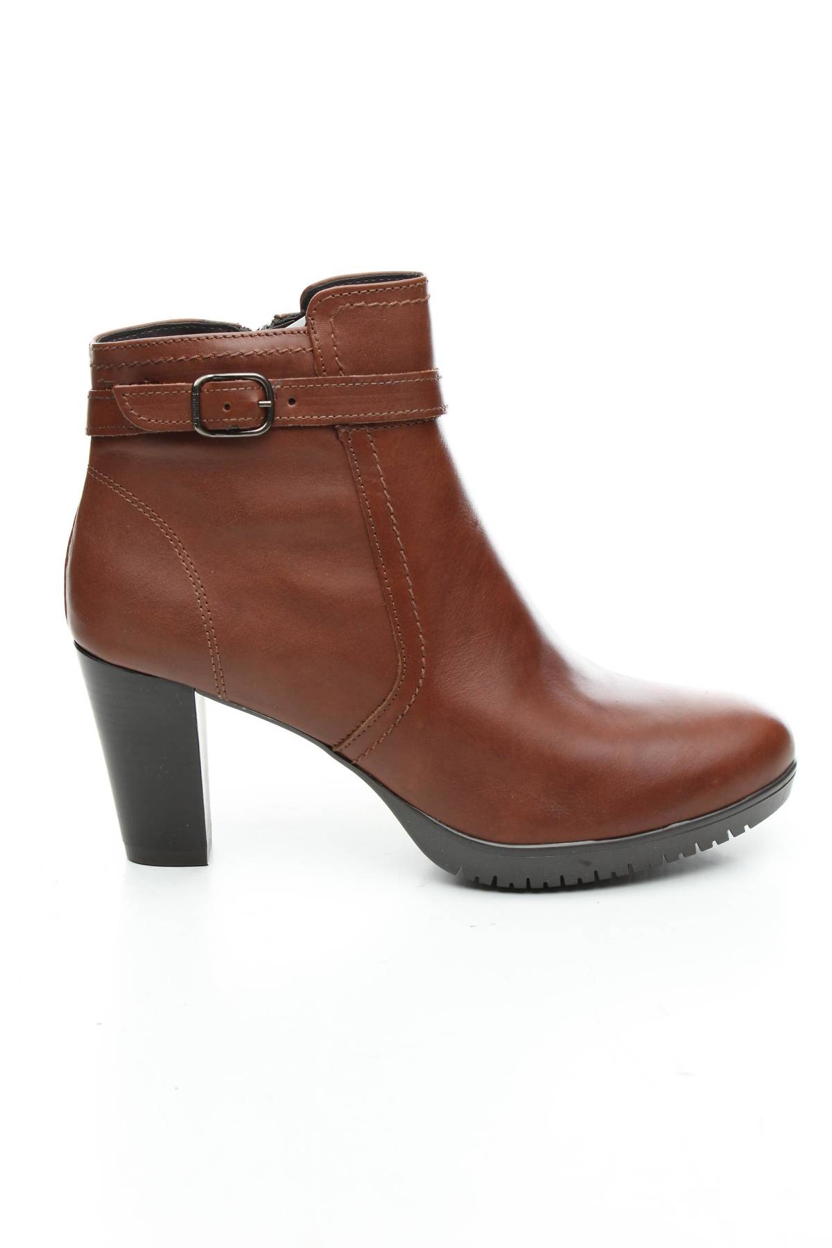 Дамски боти Tamaris1