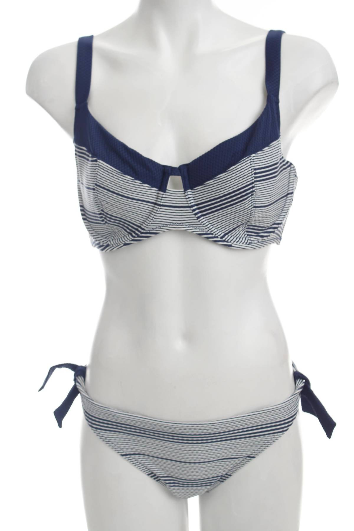 Σετ μαγιό Triumph1 - Contourshop.gr Σετ μαγιό Triumph1