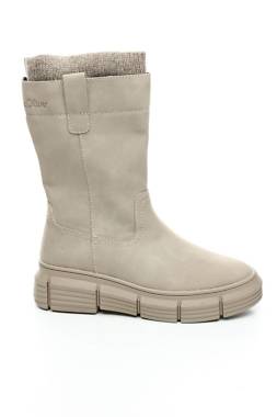 Дамски ботуши S.Oliver1