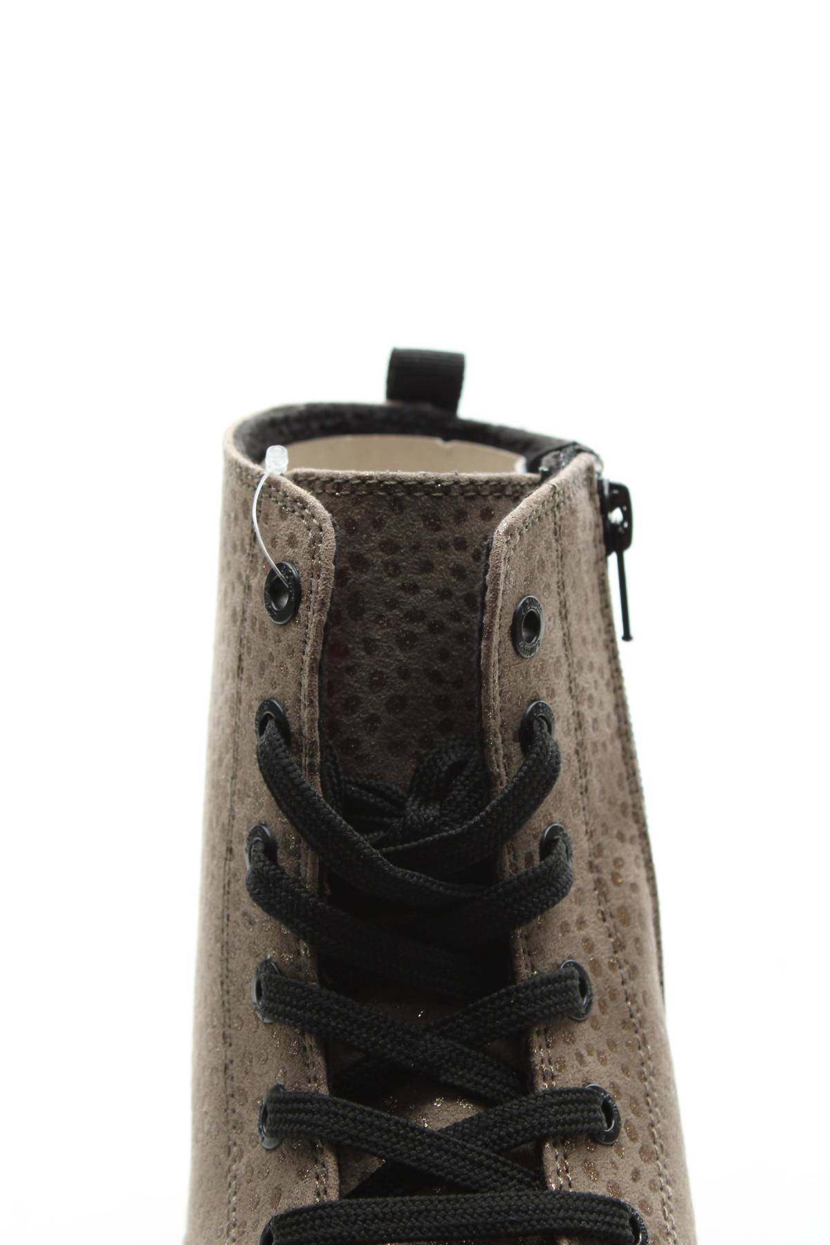 Дамски боти S.Oliver5