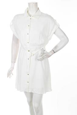 Φορέματα Only1