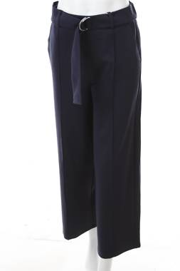 Γυναικείο παντελόνι C&A1