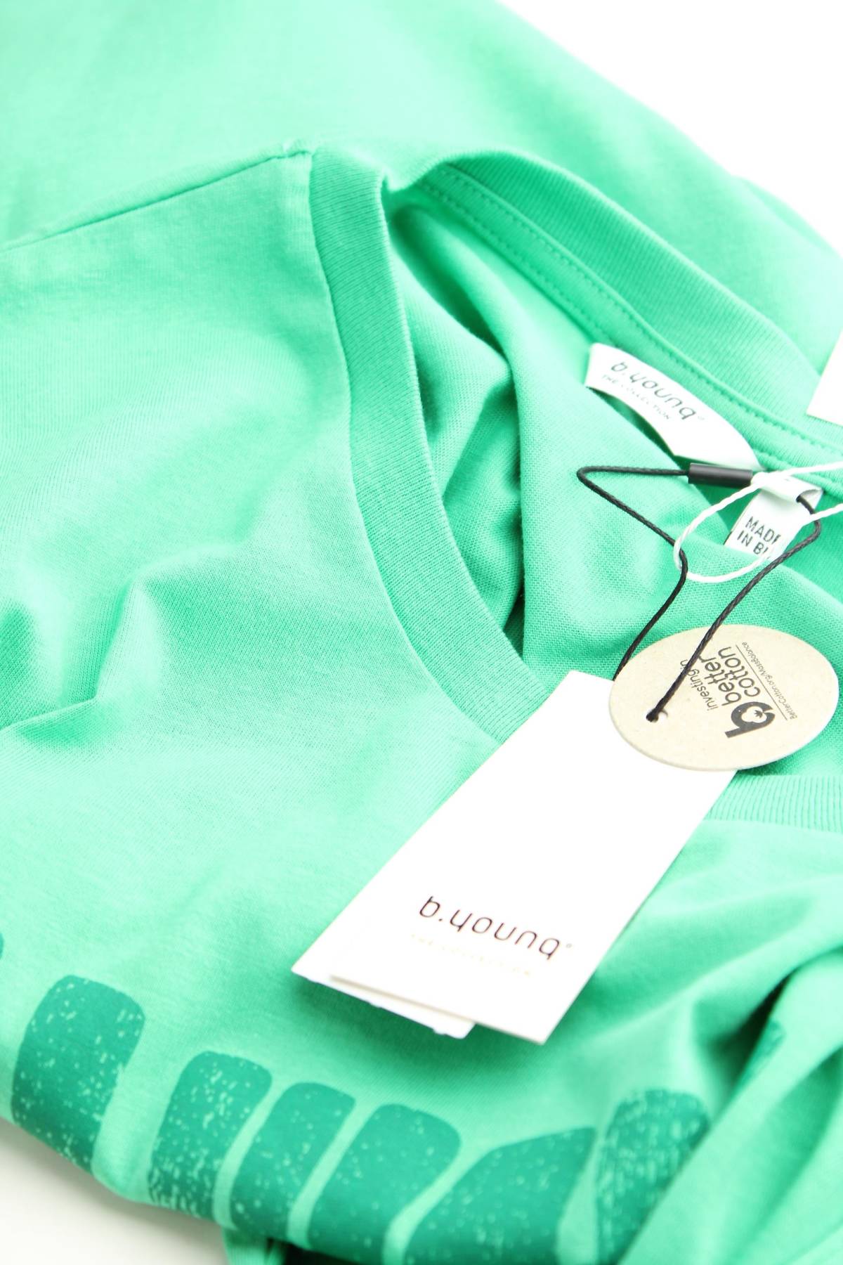 Дамска тениска B.Young 3