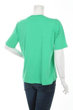 Дамска тениска B.Young 2