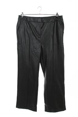 Γυναικείο δερμάτινο παντελόνι In The Style1