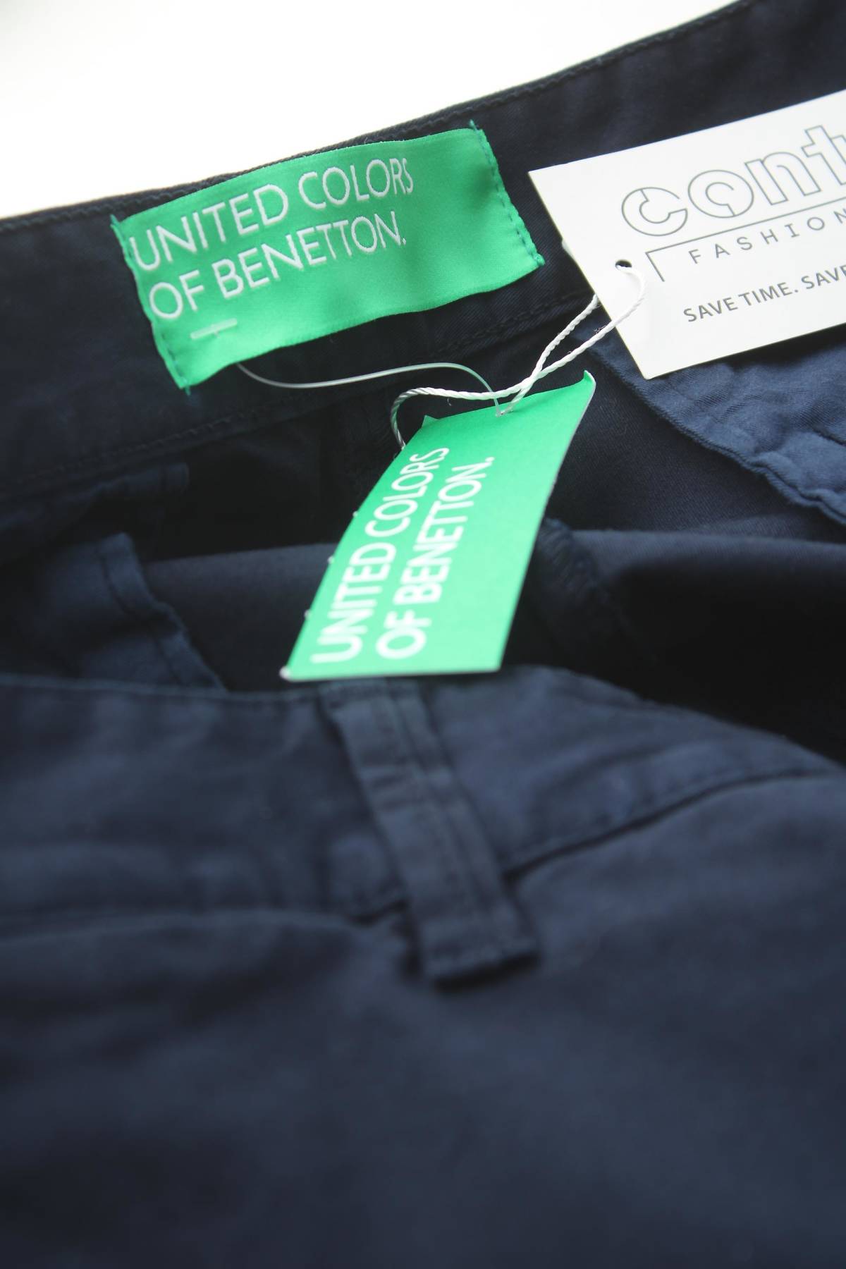 Мъжки къс панталон United Colors Of Benetton3