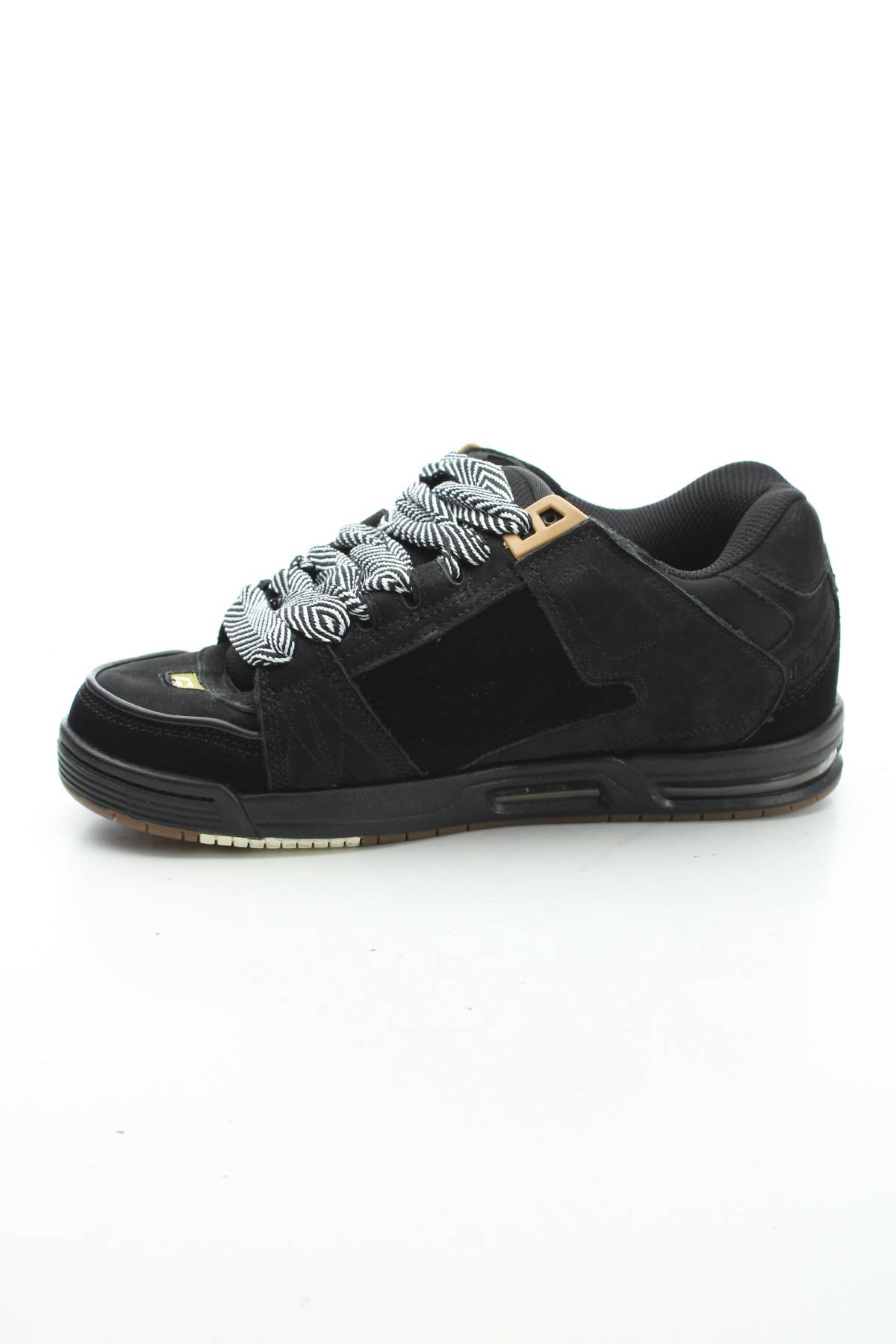 Sneakers Globe2