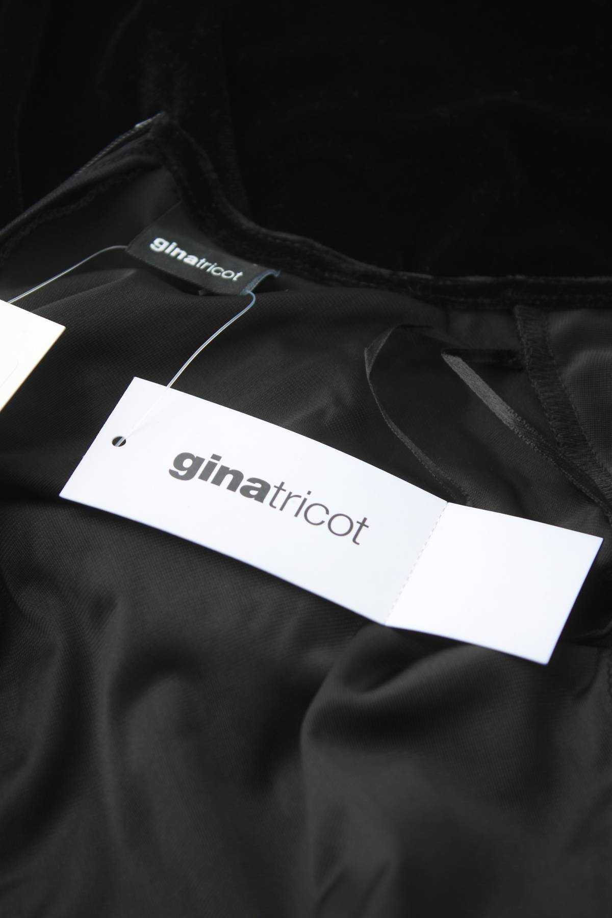 Рокля Gina Tricot3