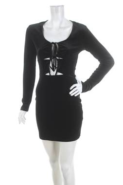 Рокля Gina Tricot1