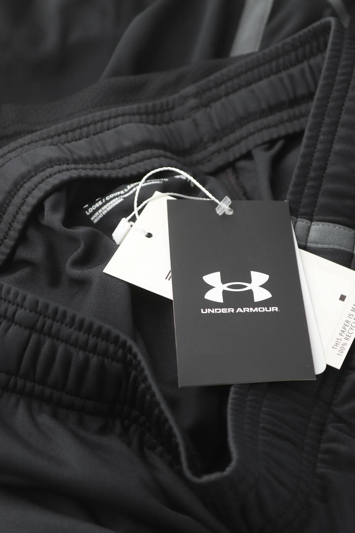 Παιδικά σορτσάκια Under Armour3 - Contourshop.gr Παιδικά σορτσάκια Under Armour3