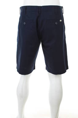 Мъжки къс панталон Lacoste2