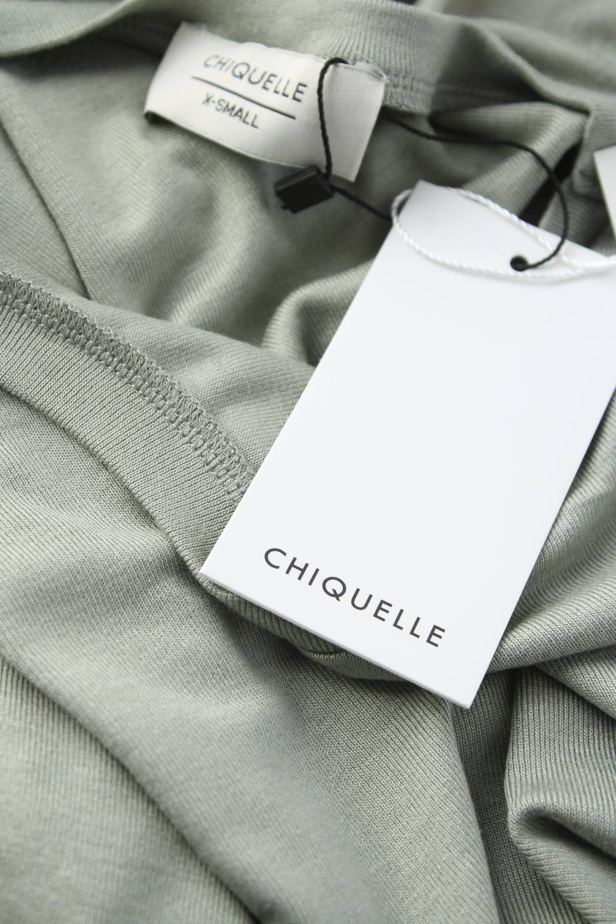 Φορέματα Chiquelle3