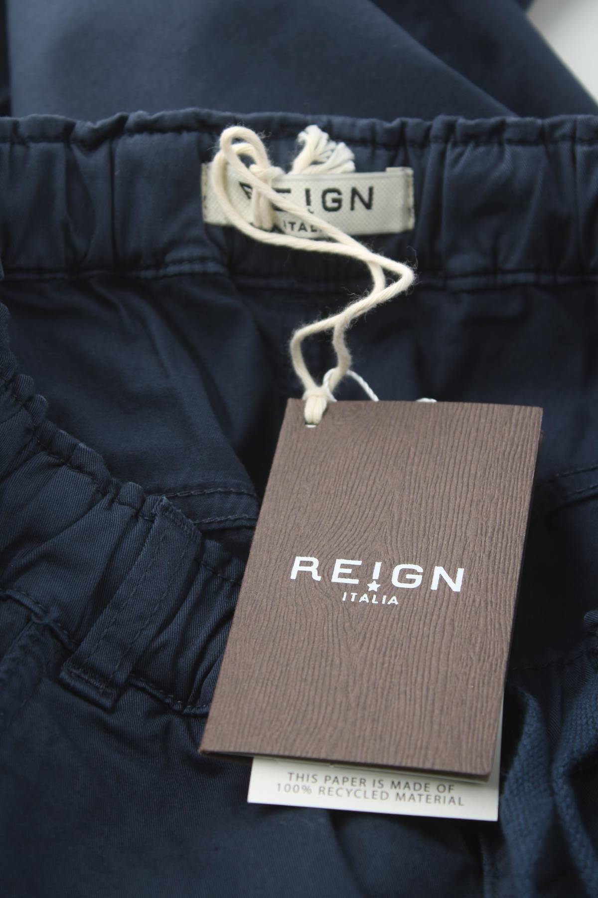 Дамски панталон Reign3