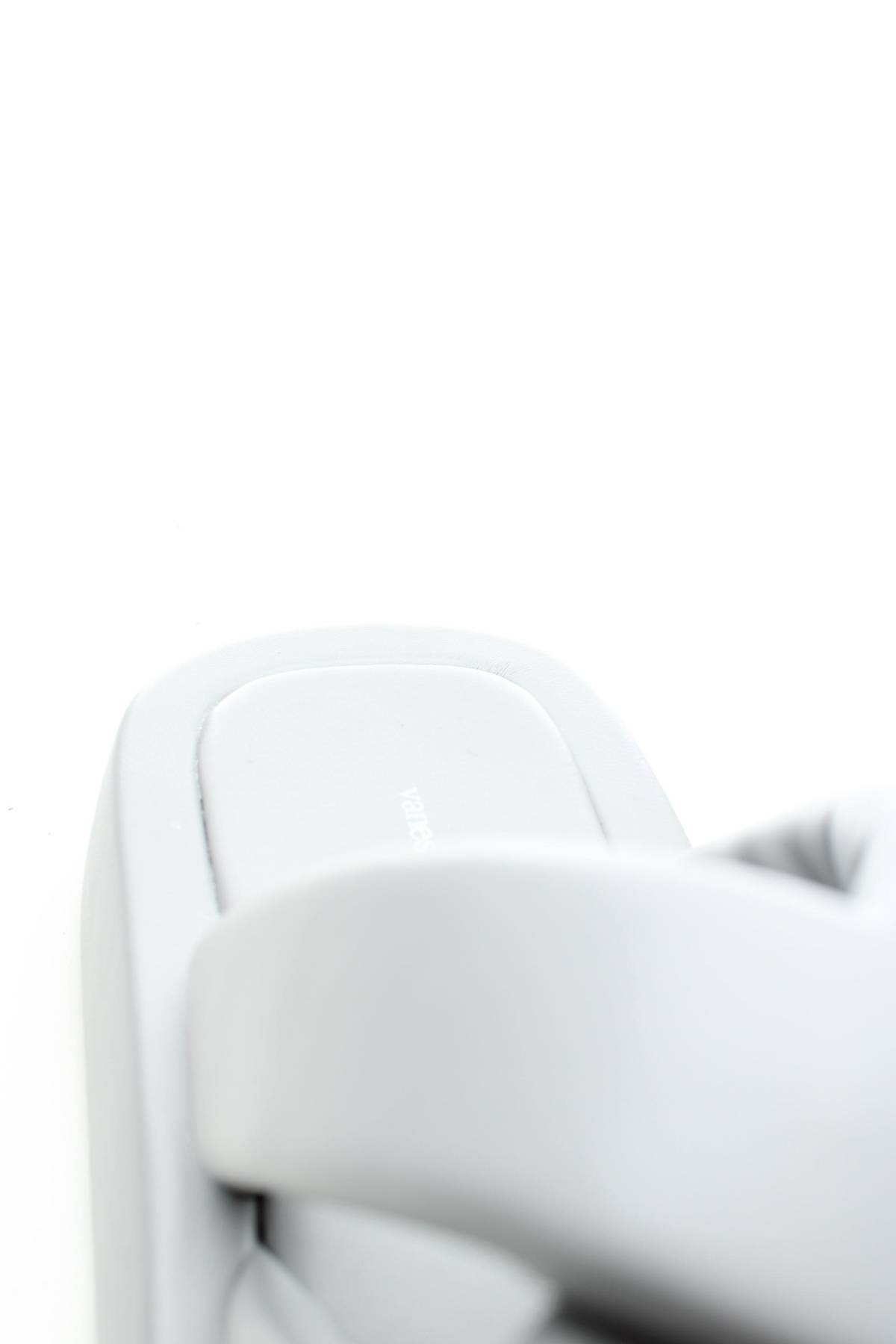 Чехли Vanessa wu5