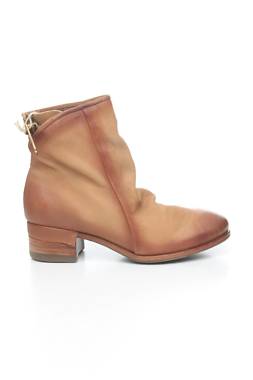 Дамски боти A.S. 981