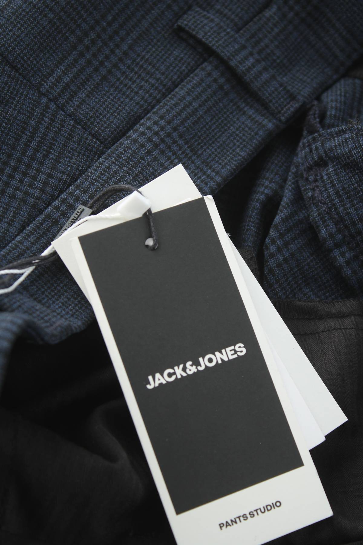 Мъжки къс панталон Jack & Jones3
