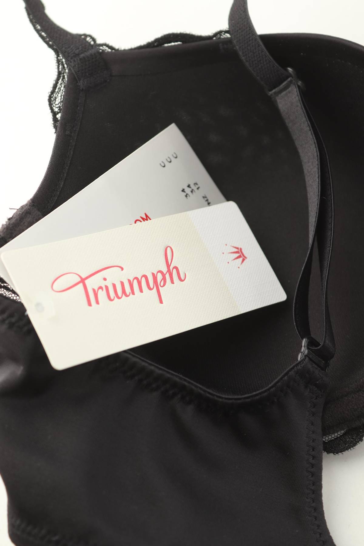 Сутиен Triumph3 - Contour.bg Сутиен Triumph3