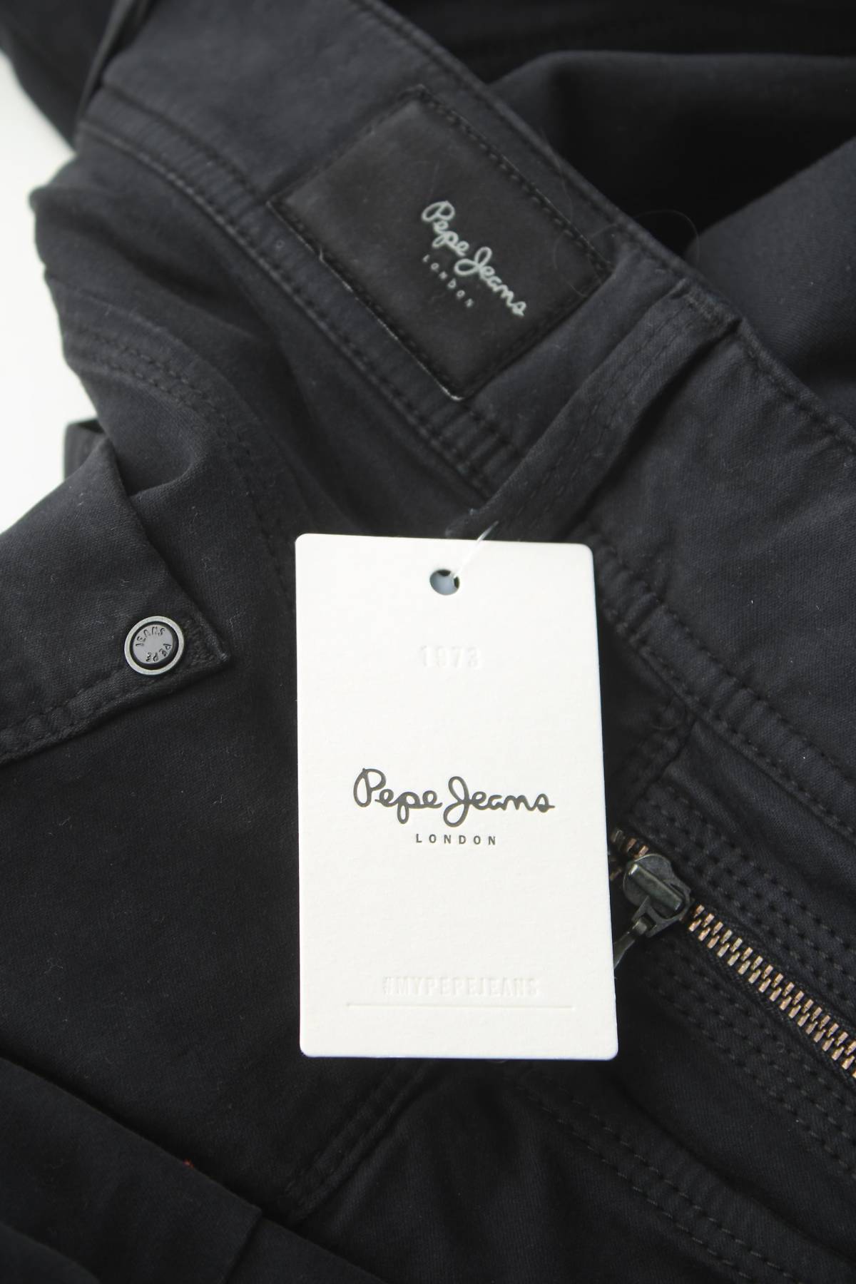 Γυναικεία τζιν Pepe Jeans3