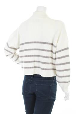 Дамски пуловер Hollister2