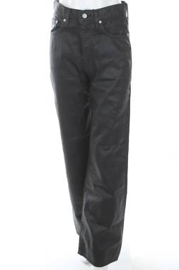 Дамски дънки Levi's1