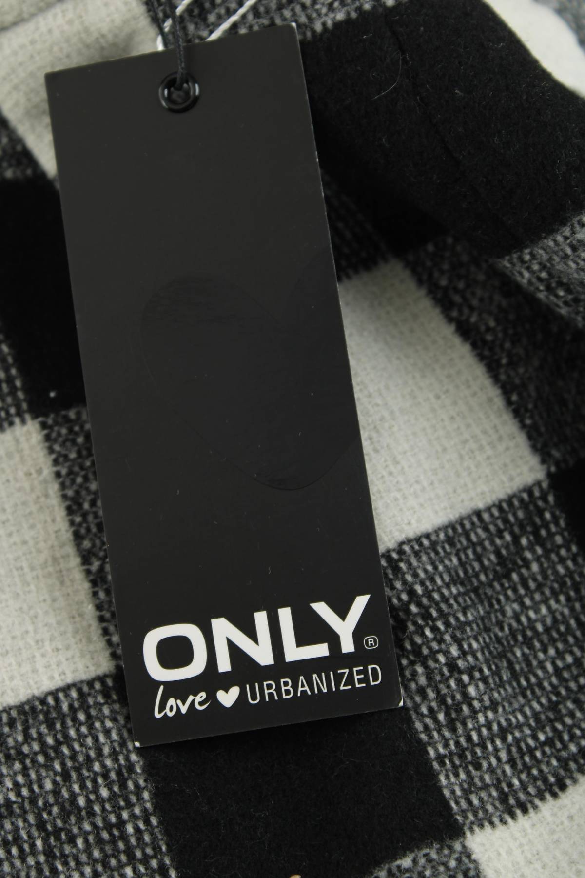 Дамски къс панталон Only3