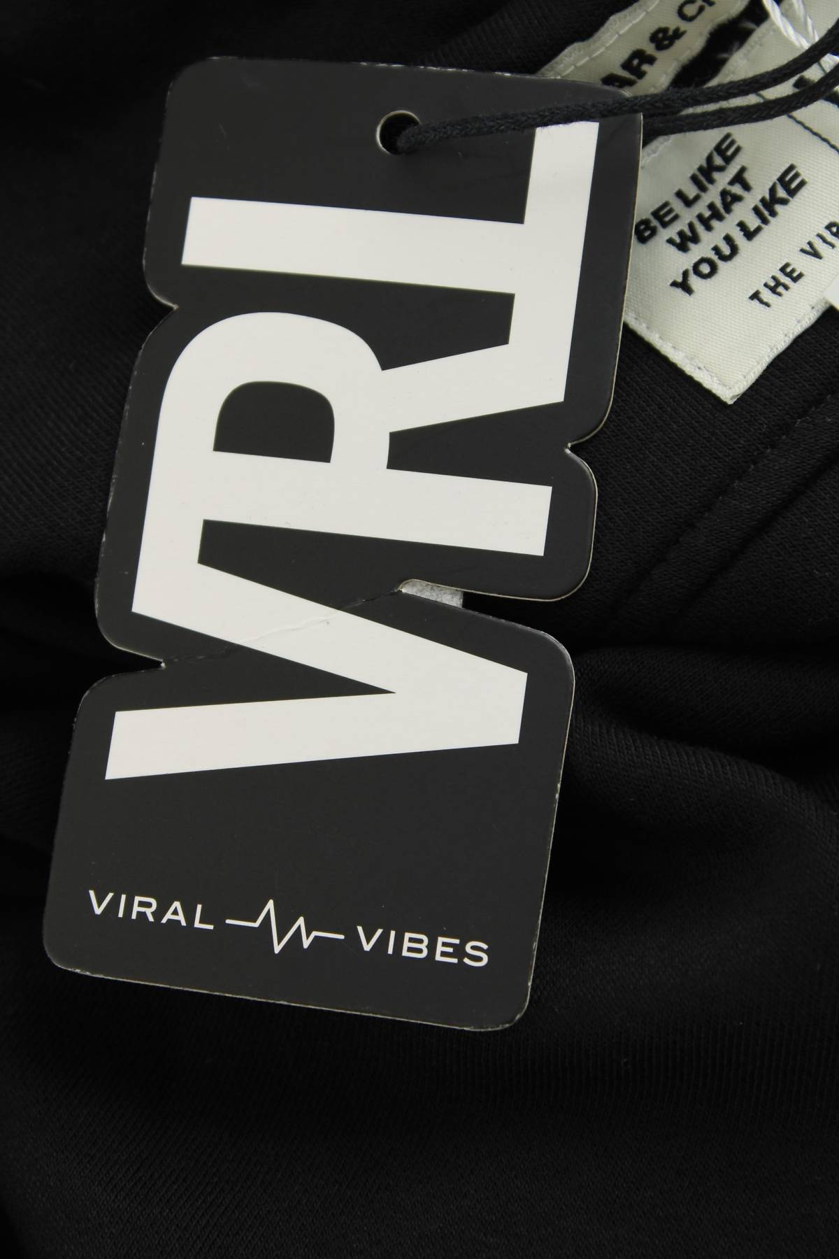 Дамски суичър Viral Vibes3