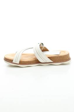 Чехли Clarks2
