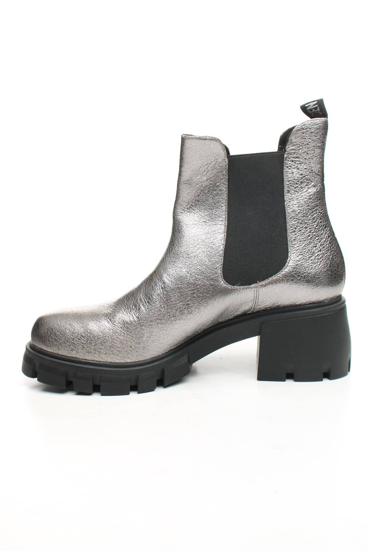 Дамски боти Steve Madden2