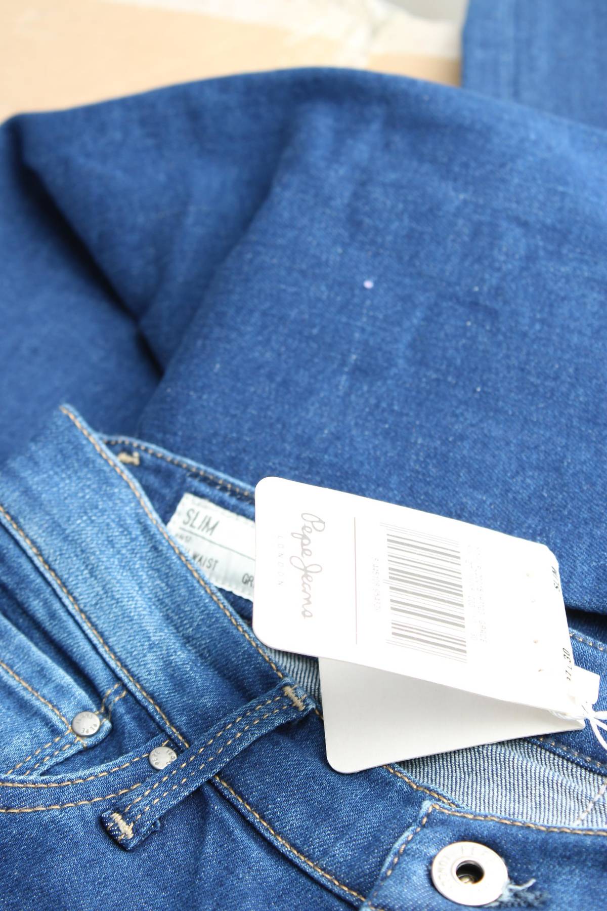 Γυναικεία τζιν Pepe Jeans3