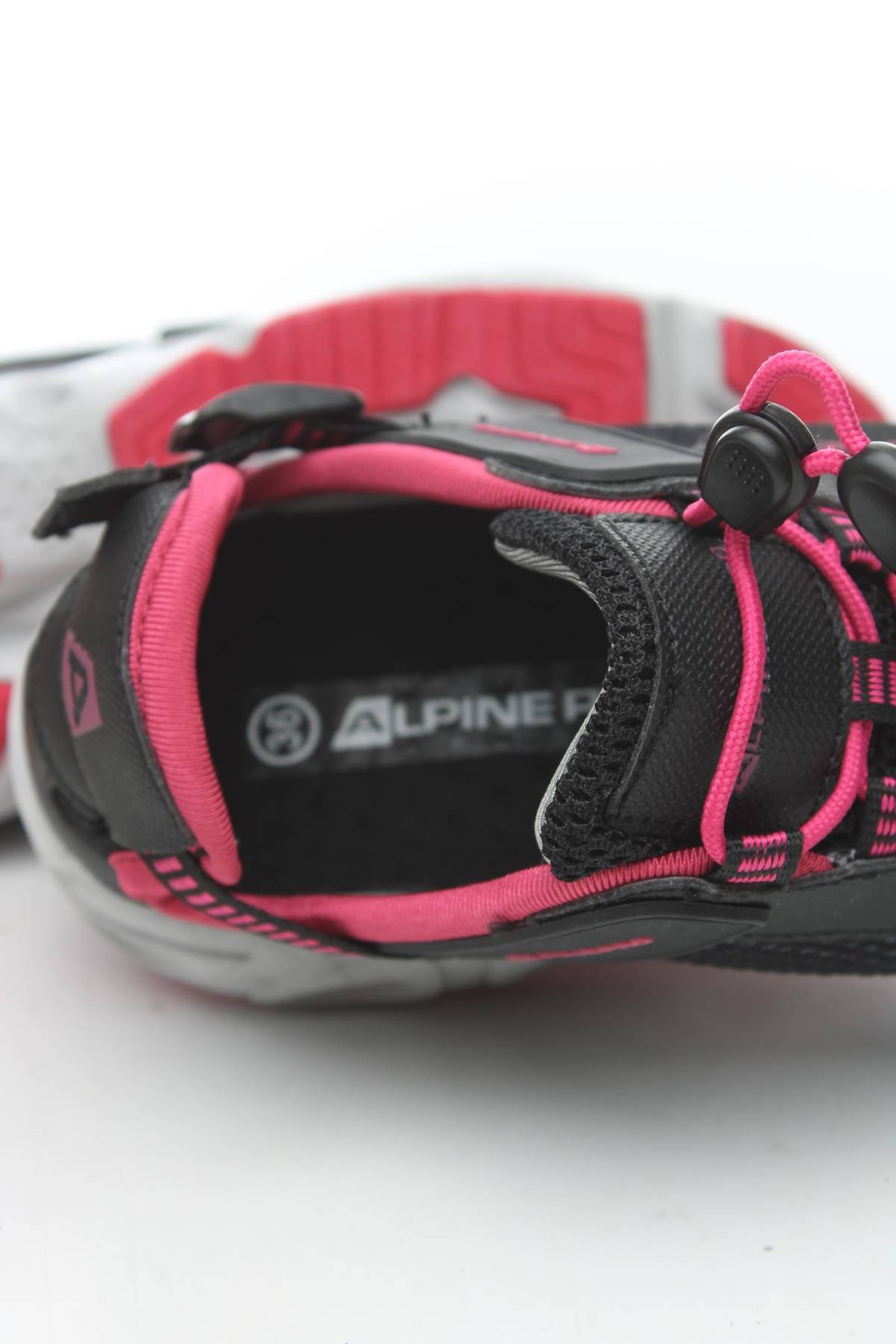 Маратонки Alpine Pro5