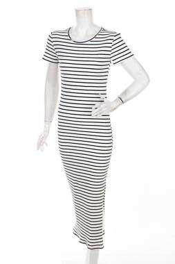 Φορέματα Vero Moda1