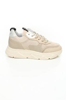 Дамски обувки Steve Madden1