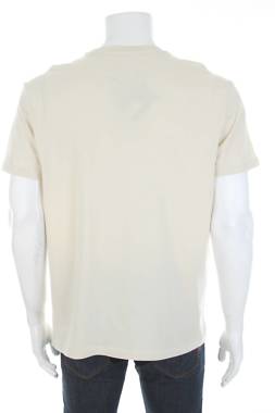 Мъжка тениска Tommy Jeans2