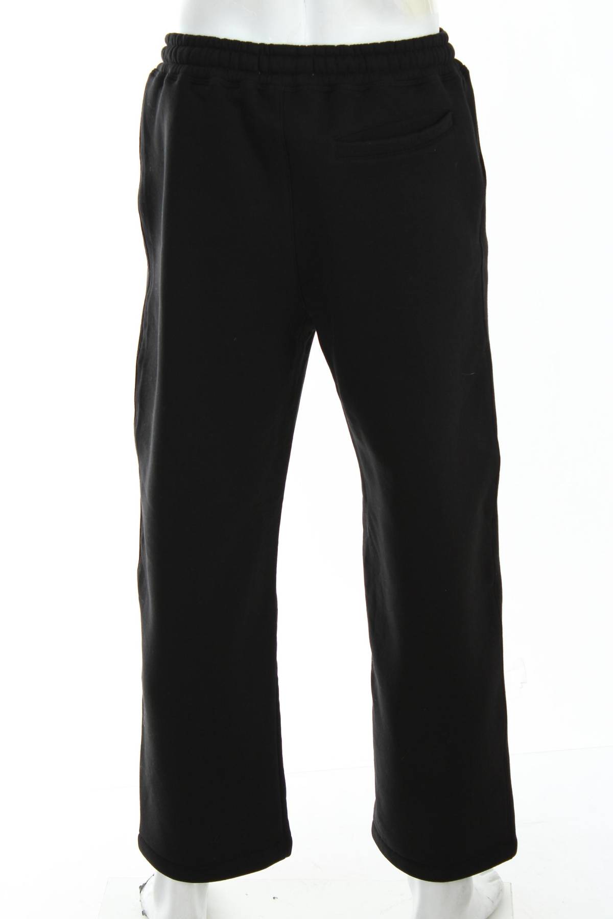 Мъжко спортно долнище Pull & Bear2