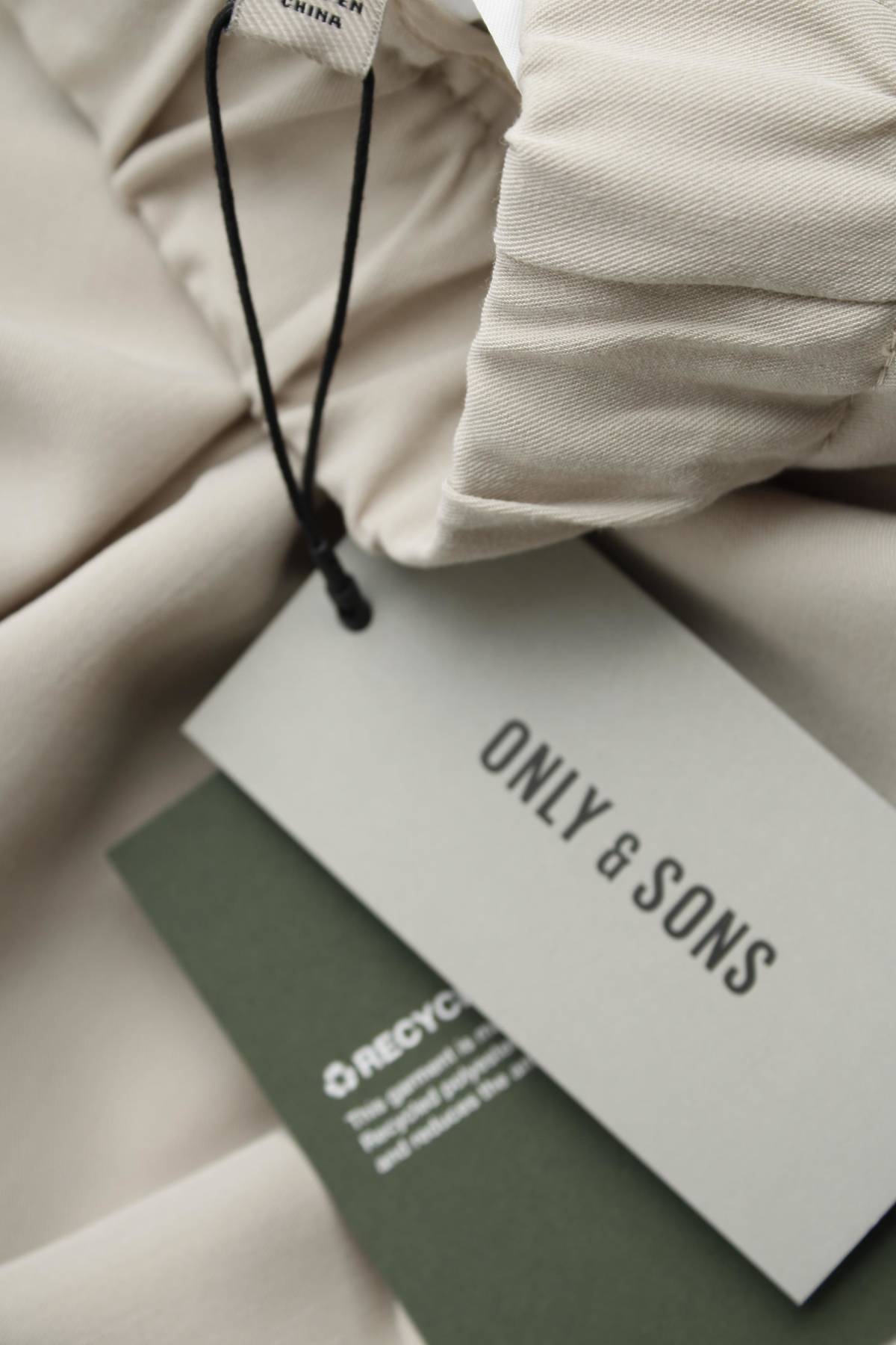 Ανδρικό σορτσάκι Only & Sons3 - Contourshop.gr Ανδρικό σορτσάκι Only & Sons3
