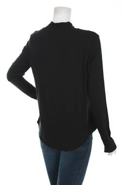 Домашно облекло Triumph2