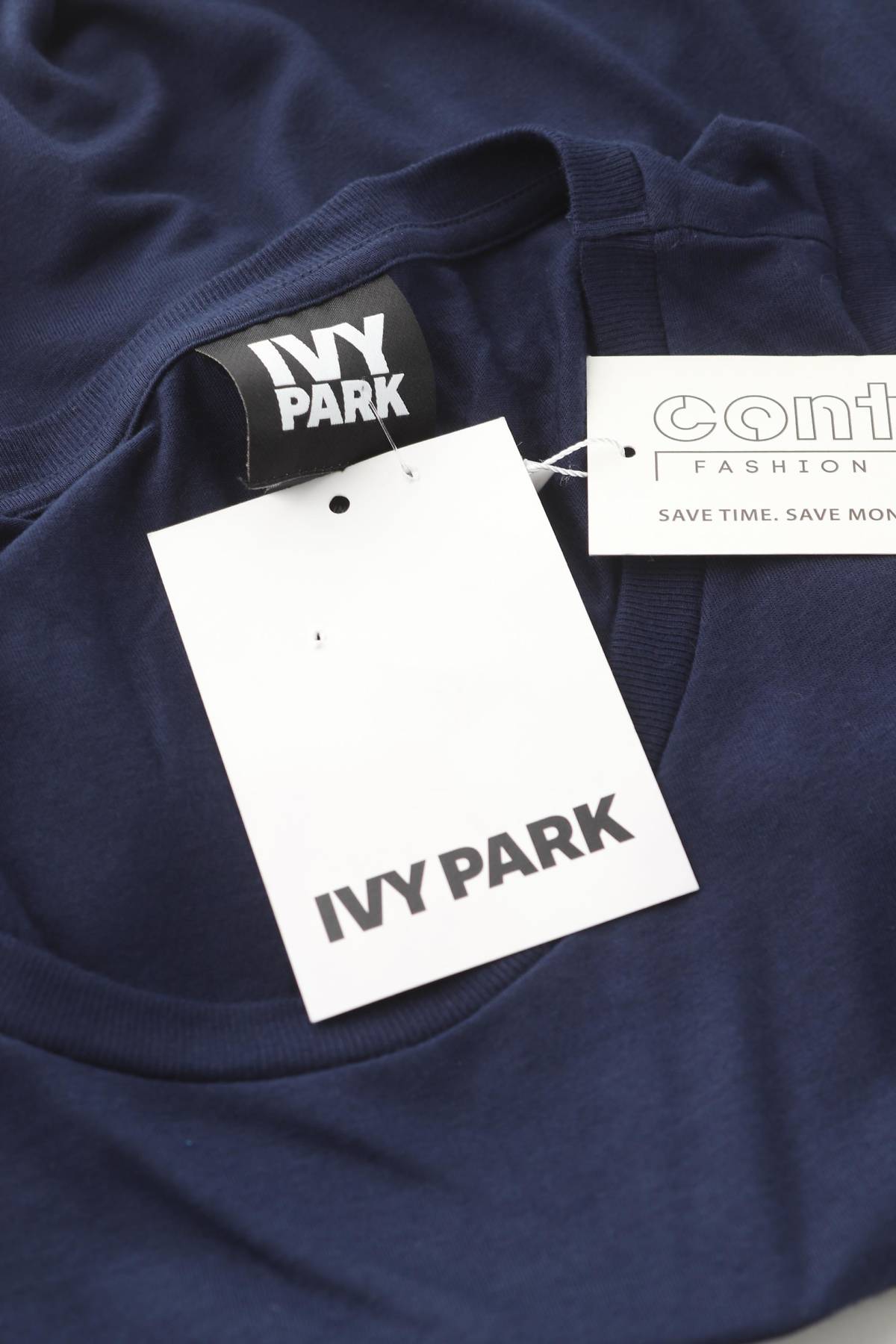 Γυνικείο αθλητικό αμάνικο Ivy Park3 - Contourshop.gr Γυνικείο αθλητικό αμάνικο Ivy Park3