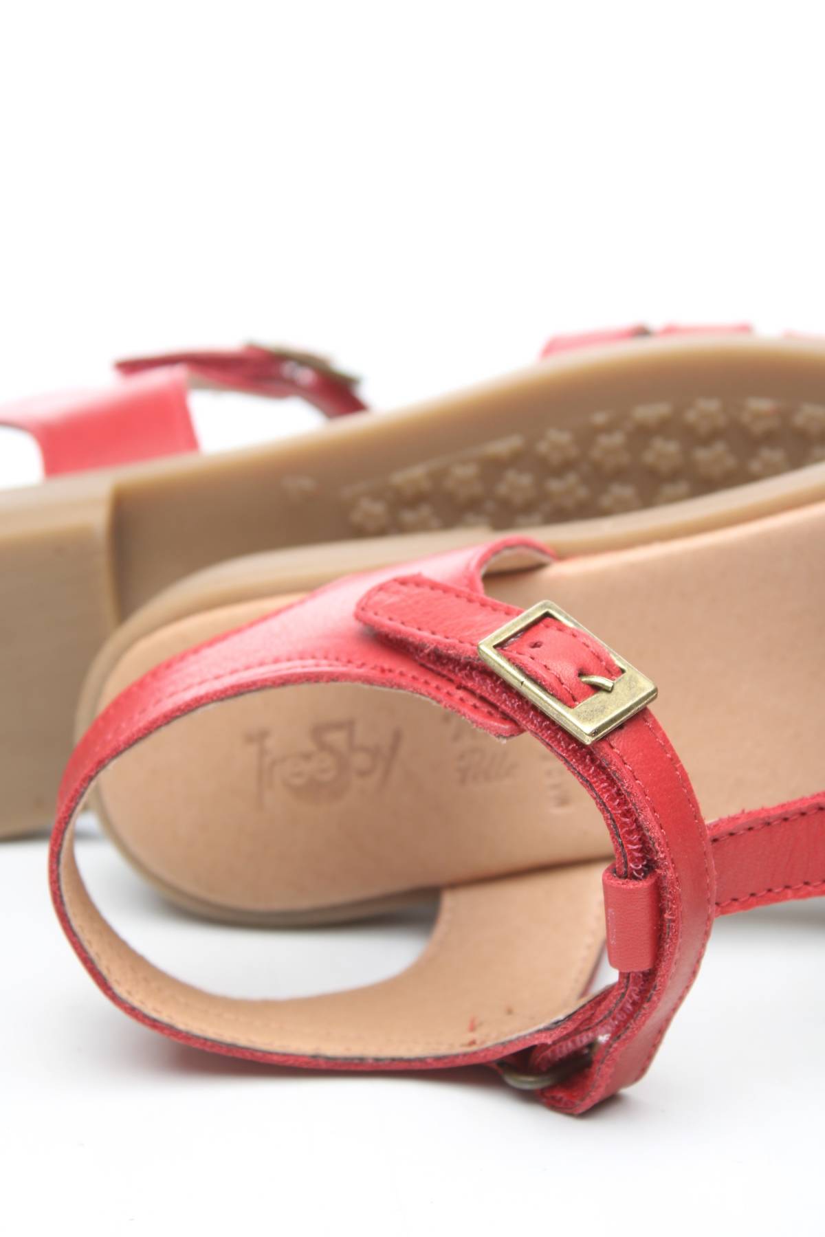 Сандали Freesby5