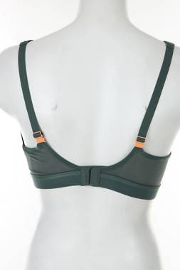 Спортен сутиен Triumph Triaction2