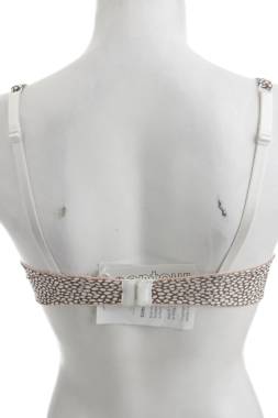 Сутиен Viania2