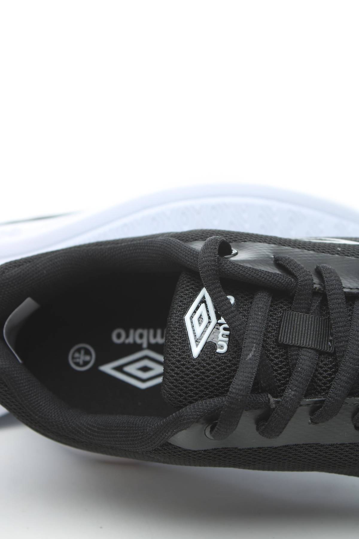 Маратонки Umbro5